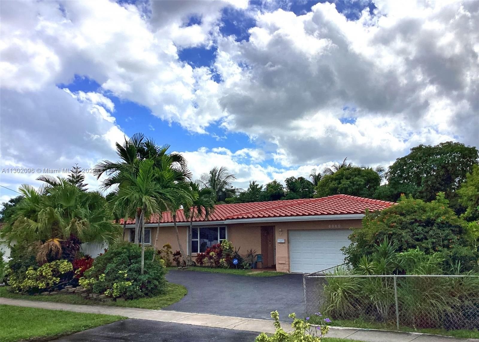 Real estate property located at 6060 16th St, Broward County, Plantation, FL