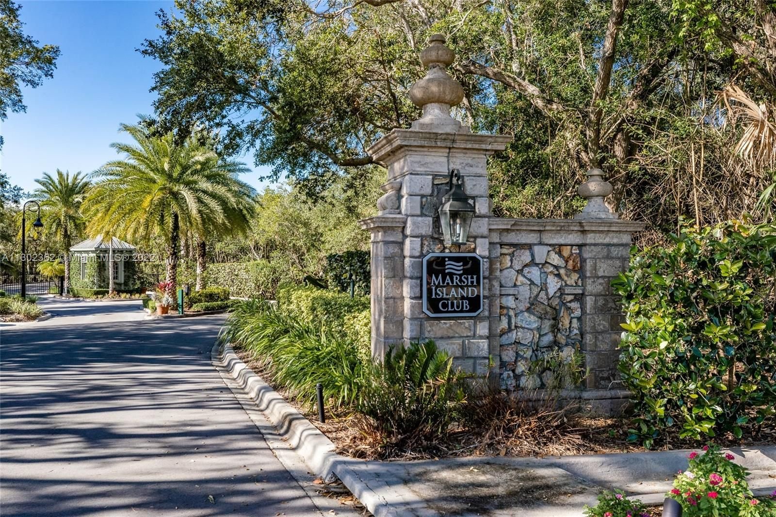 Real estate property located at 9240 Marsh Island Dr, Indian River County, Vero Beach, FL