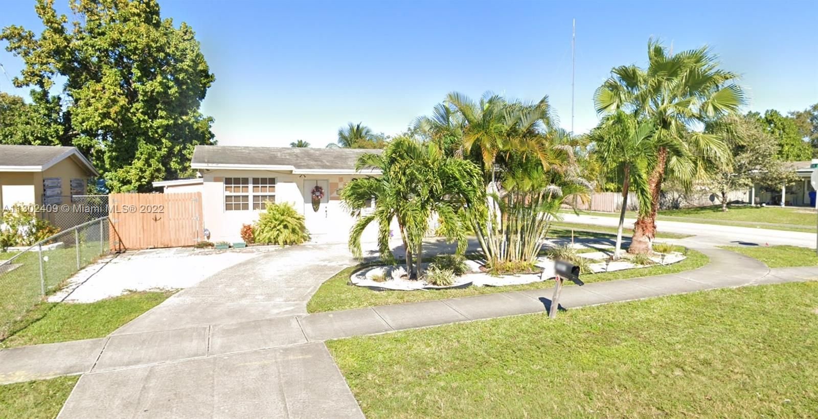 Real estate property located at 5801 41st St, Broward County, West Park, FL