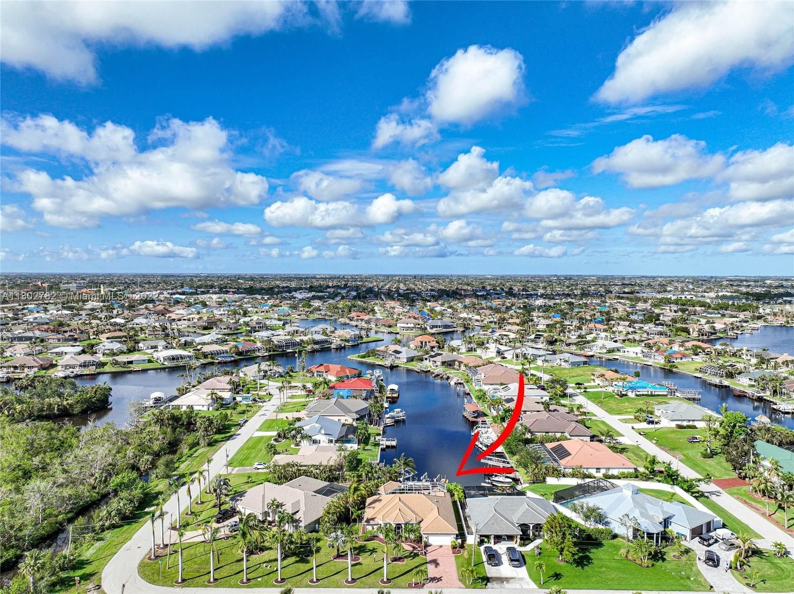 Real estate property located at 2114 21st Ct, Lee County, Cape Coral, FL
