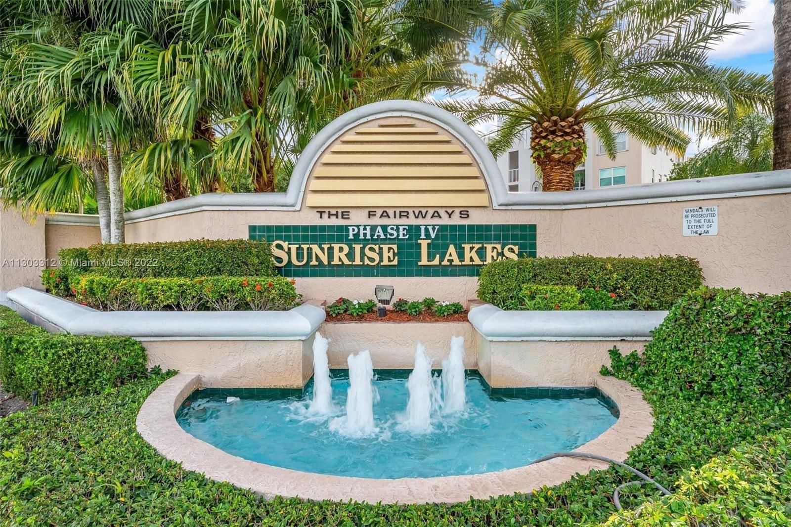 Real estate property located at 2455 Nob Hill Rd #404, Broward County, Sunrise, FL