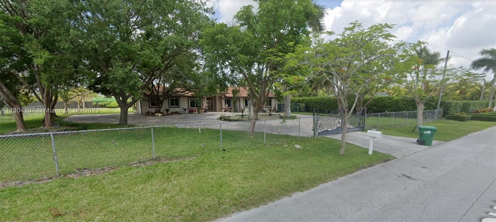 Real estate property located at 16752 173rd Ave, Miami-Dade County, Miami, FL