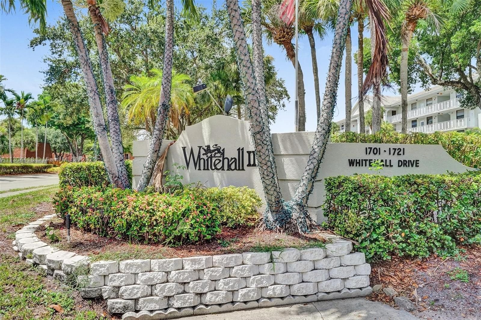 Real estate property located at 1707 Whitehall Dr #303, Broward County, Davie, FL