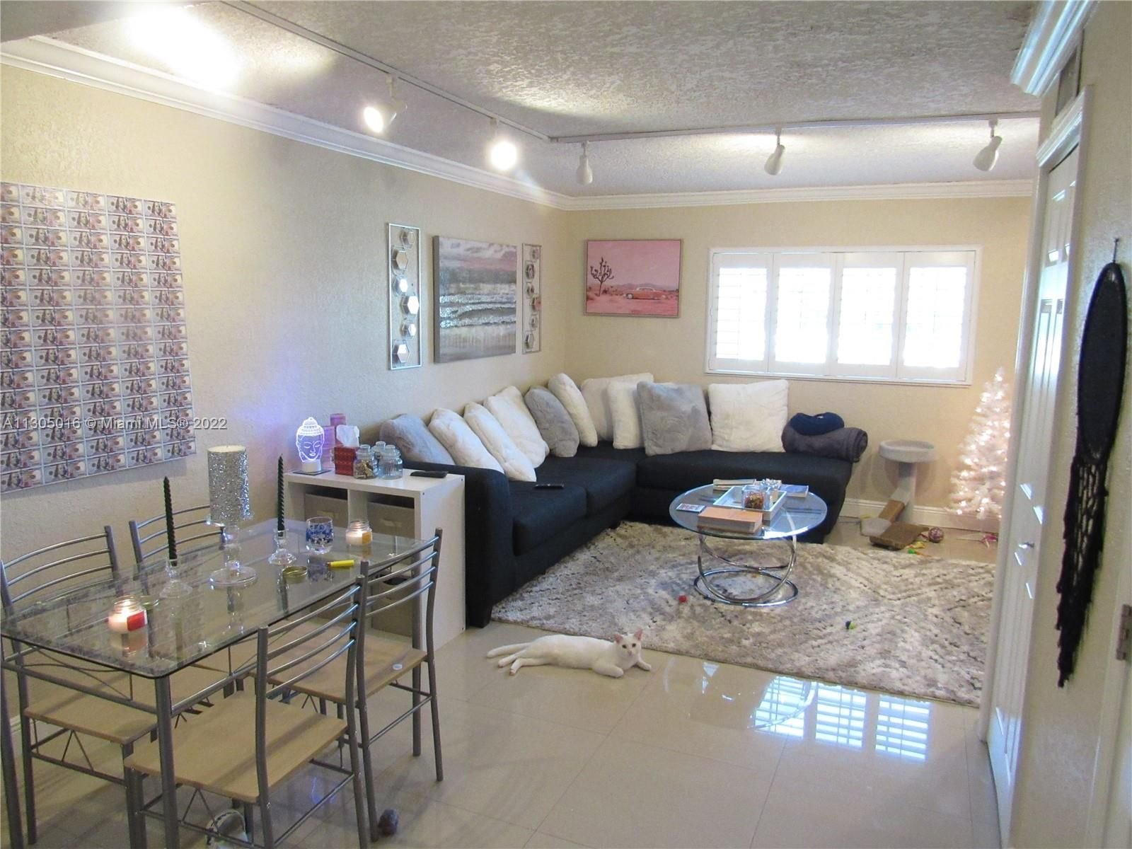 Real estate property located at 633 2nd Ave #13, Broward County, Fort Lauderdale, FL
