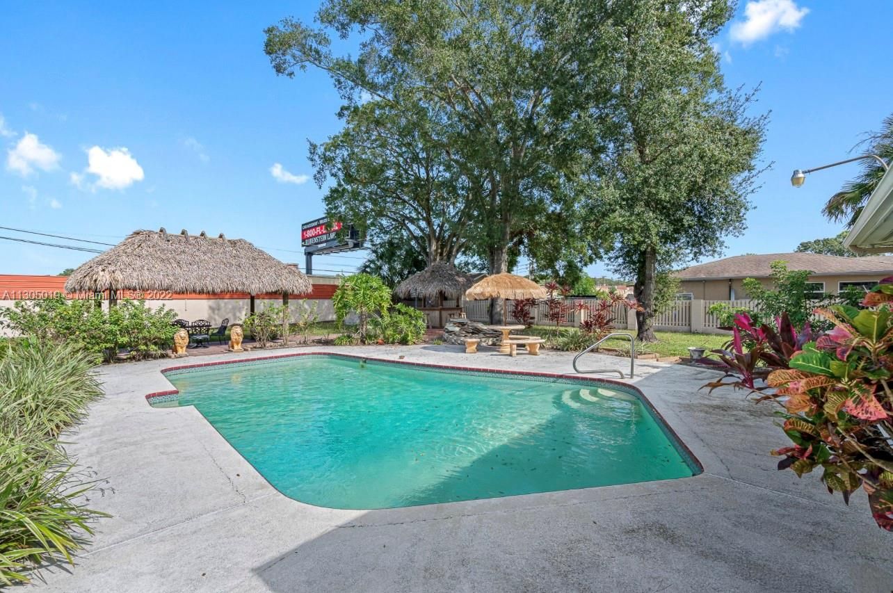 Real estate property located at 8327 Terracewood Cir, Hillsborough County, Tampa, FL