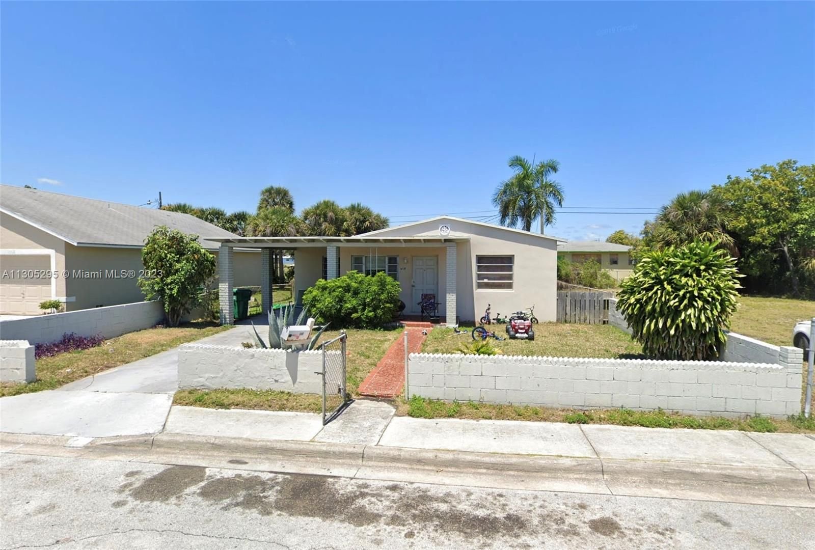 Real estate property located at 958 4th St, Palm Beach County, Riviera Beach, FL