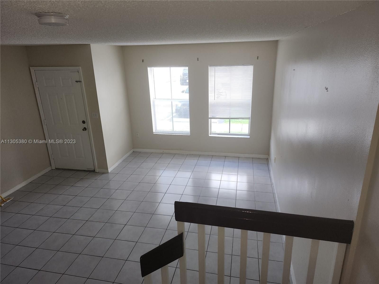 Real estate property located at 9187 Fontainebleau Blvd #405, Miami-Dade County, Miami, FL