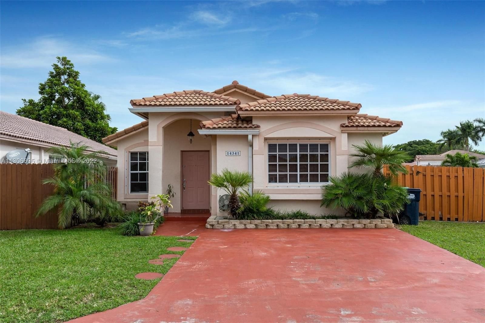 Real estate property located at 14341 151st Ct, Miami-Dade County, Miami, FL