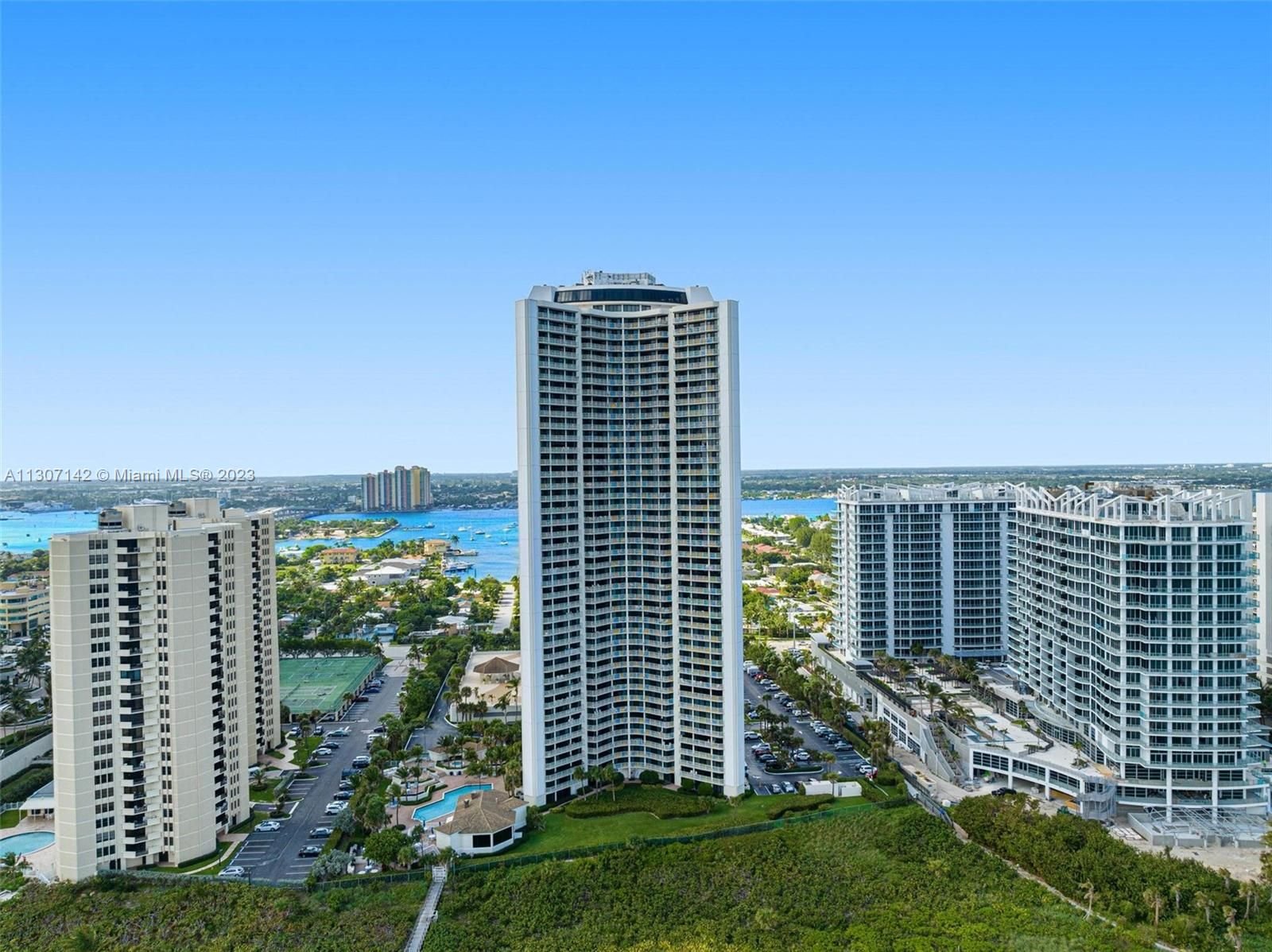 Real estate property located at 3000 Ocean Dr #21F, Palm Beach County, Riviera Beach, FL