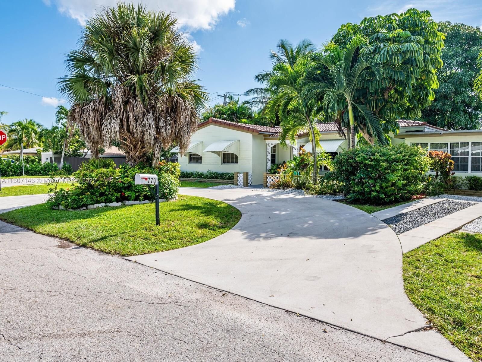 Real estate property located at 770 160th St, Miami-Dade County, Miami, FL