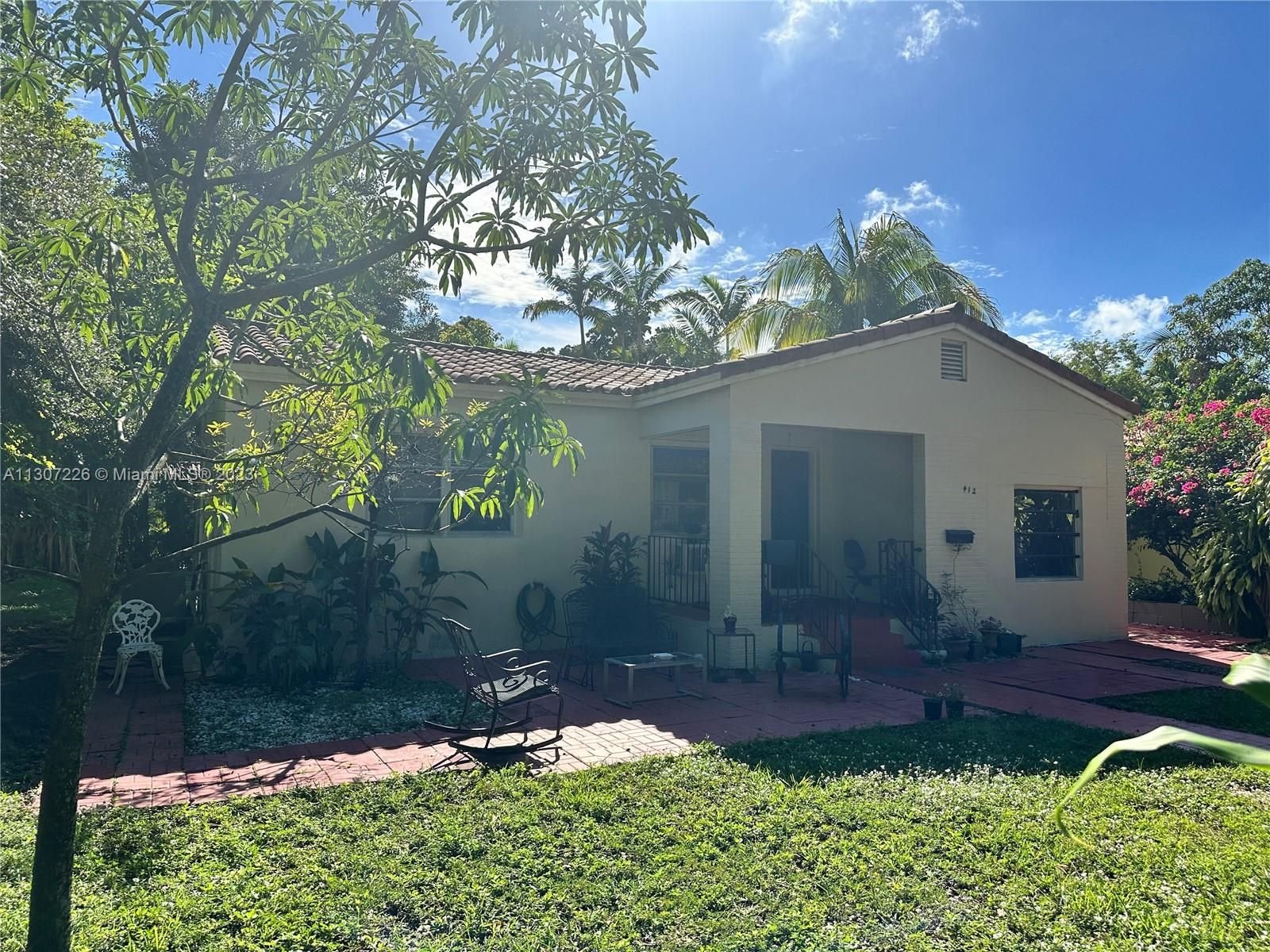 Real estate property located at 412 Cadagua Ave, Miami-Dade County, Coral Gables, FL