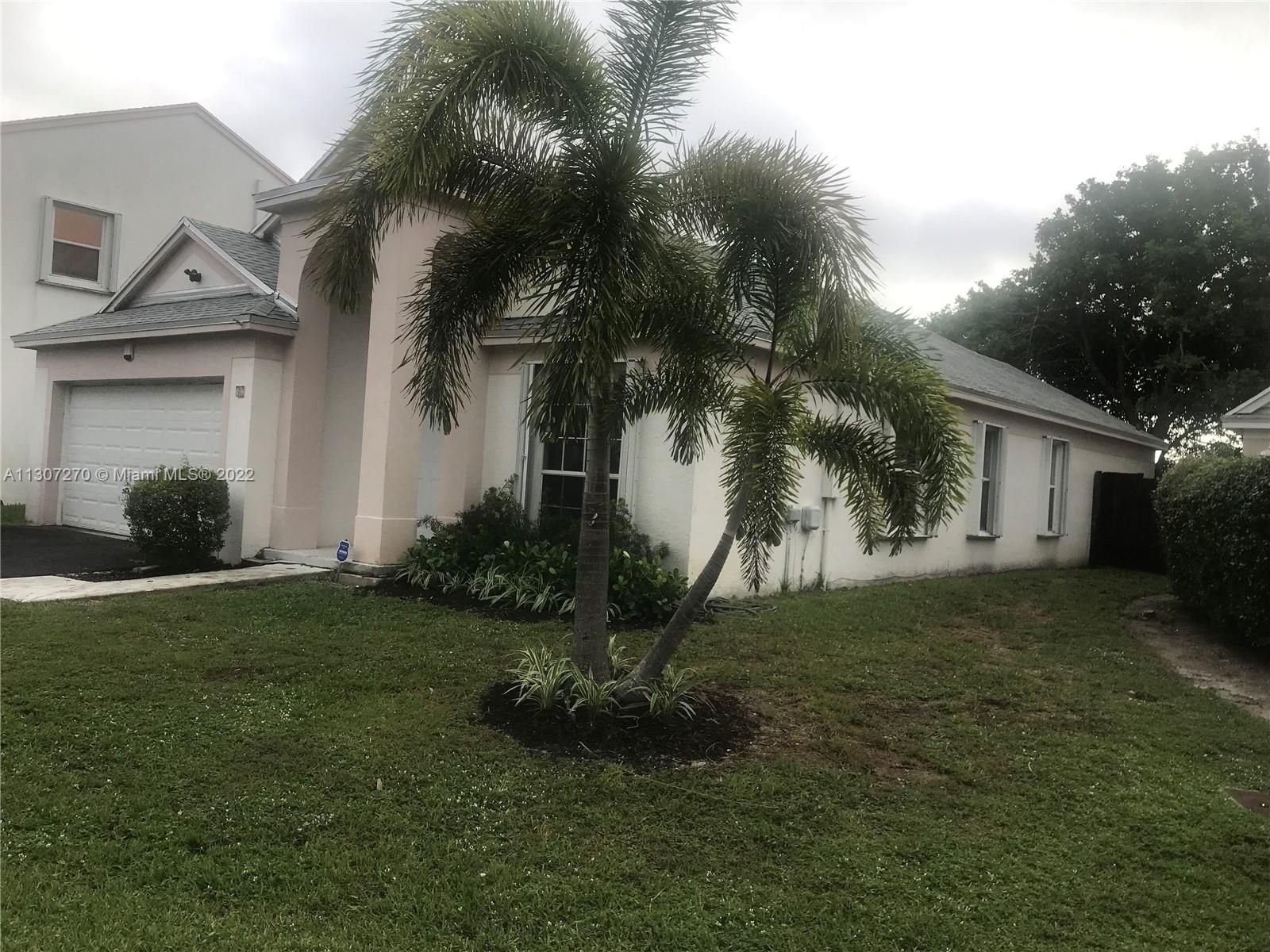 Real estate property located at 32 Swallow Dr, Palm Beach County, Boynton Beach, FL
