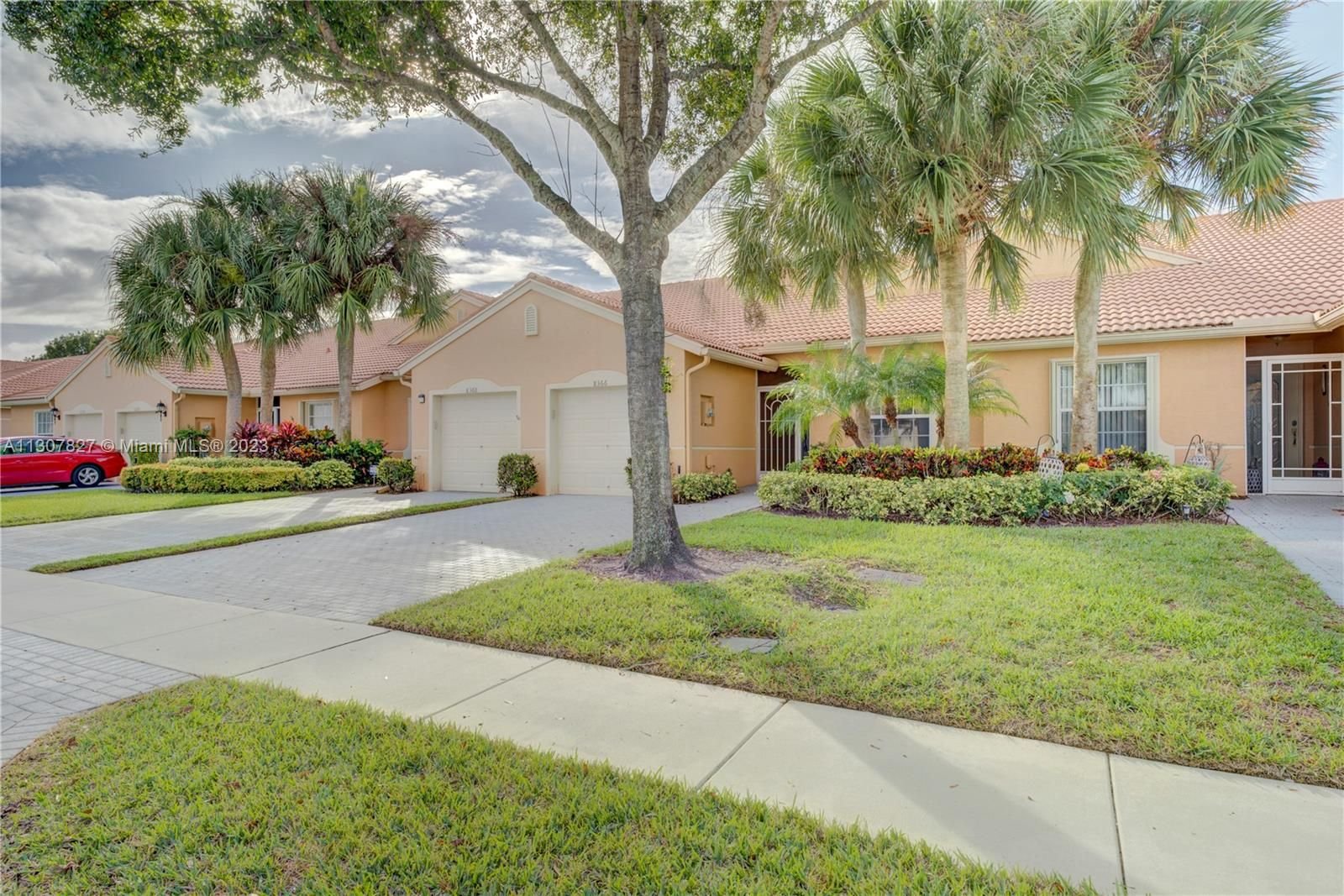 Real estate property located at 8366 Logia Cir #8366, Palm Beach County, Boynton Beach, FL