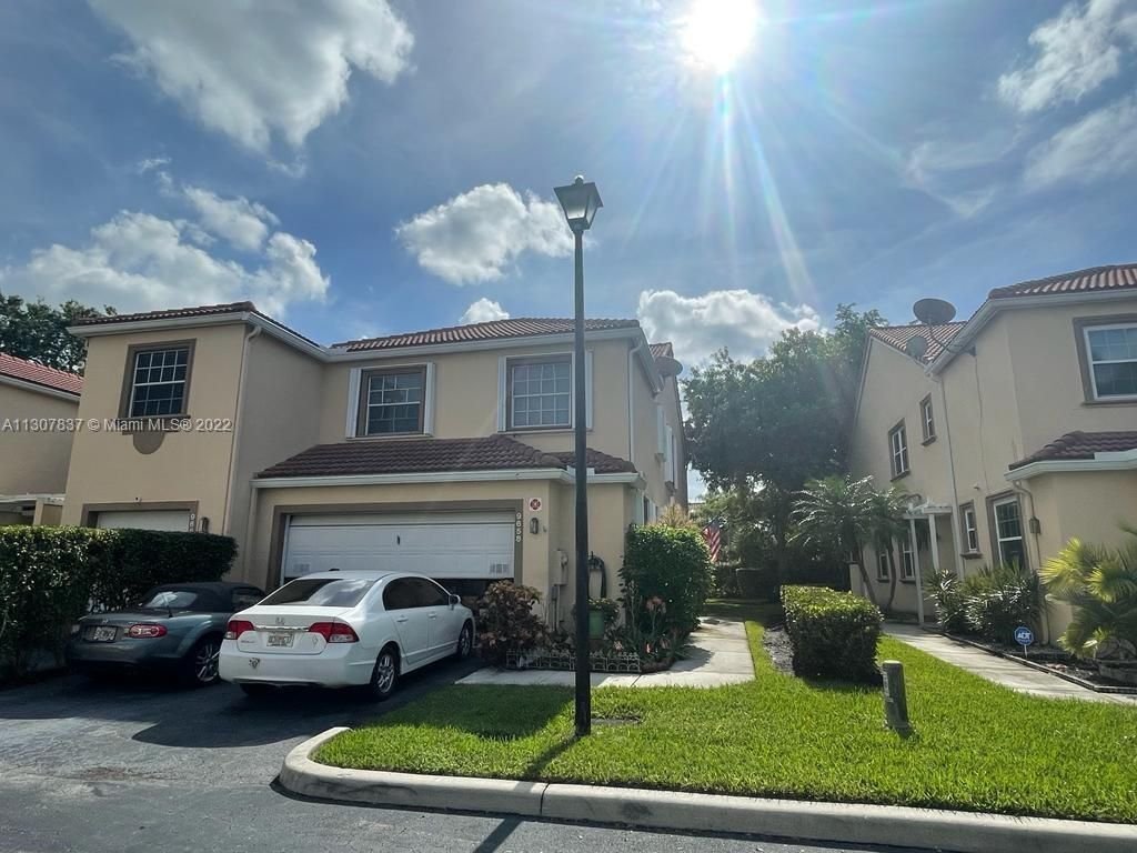 Real estate property located at 9658 Royal Palm Blvd #37-6, Broward County, Coral Springs, FL