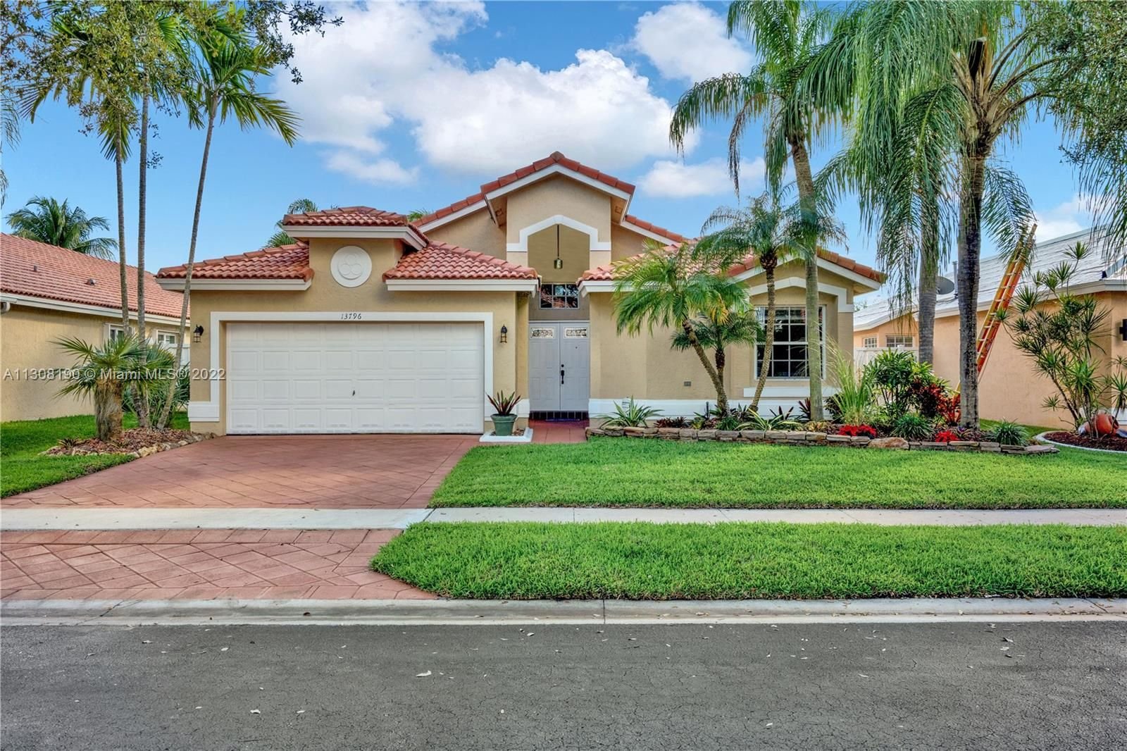 Real estate property located at 13796 22nd St, Broward County, Sunrise, FL