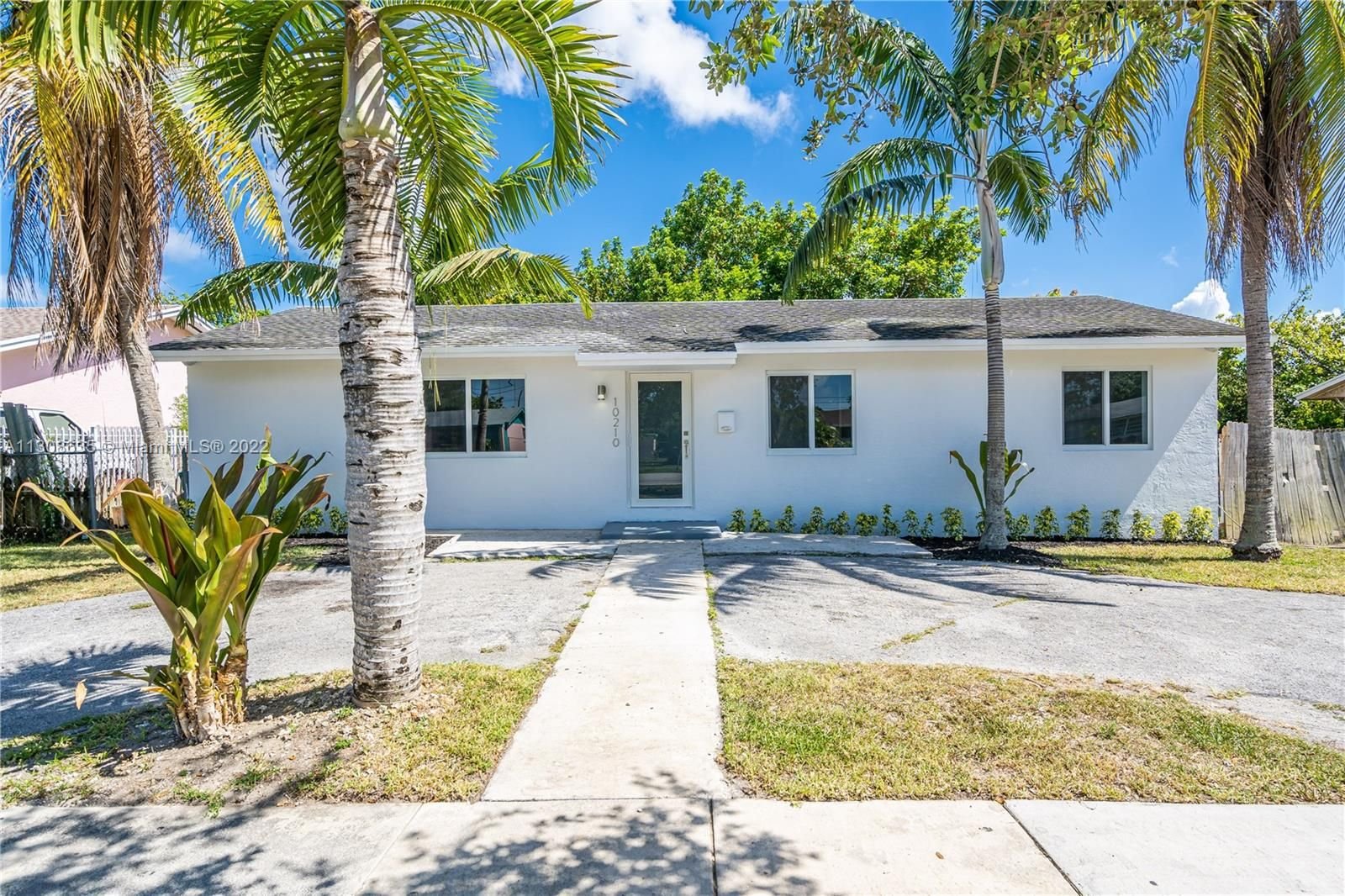 Real estate property located at 10210 168th St, Miami-Dade County, Miami, FL