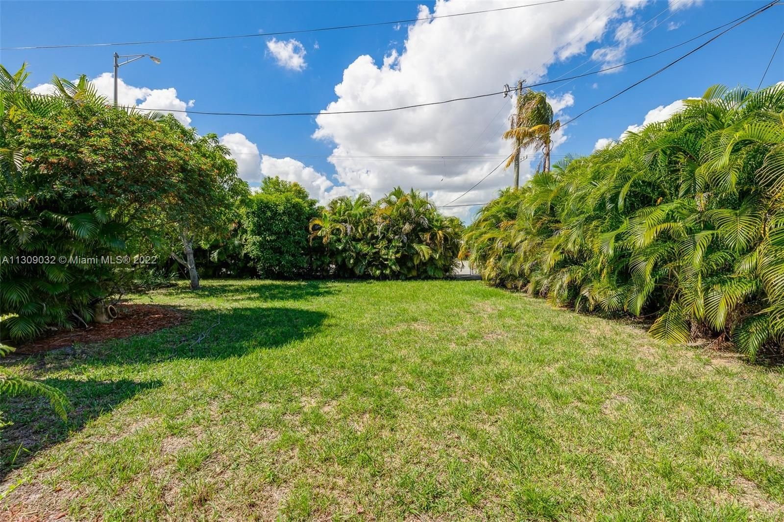 Real estate property located at 1685 15th St, Miami-Dade County, Miami, FL