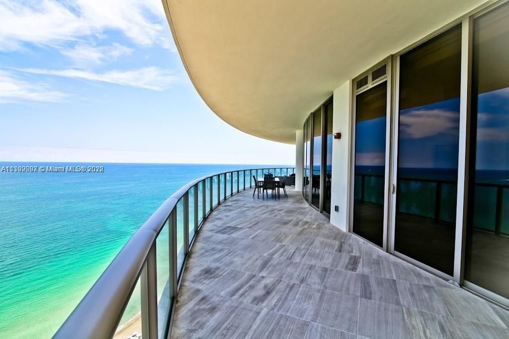 Real estate property located at 9703 Collins Ave PH-888, Miami-Dade County, Bal Harbour, FL