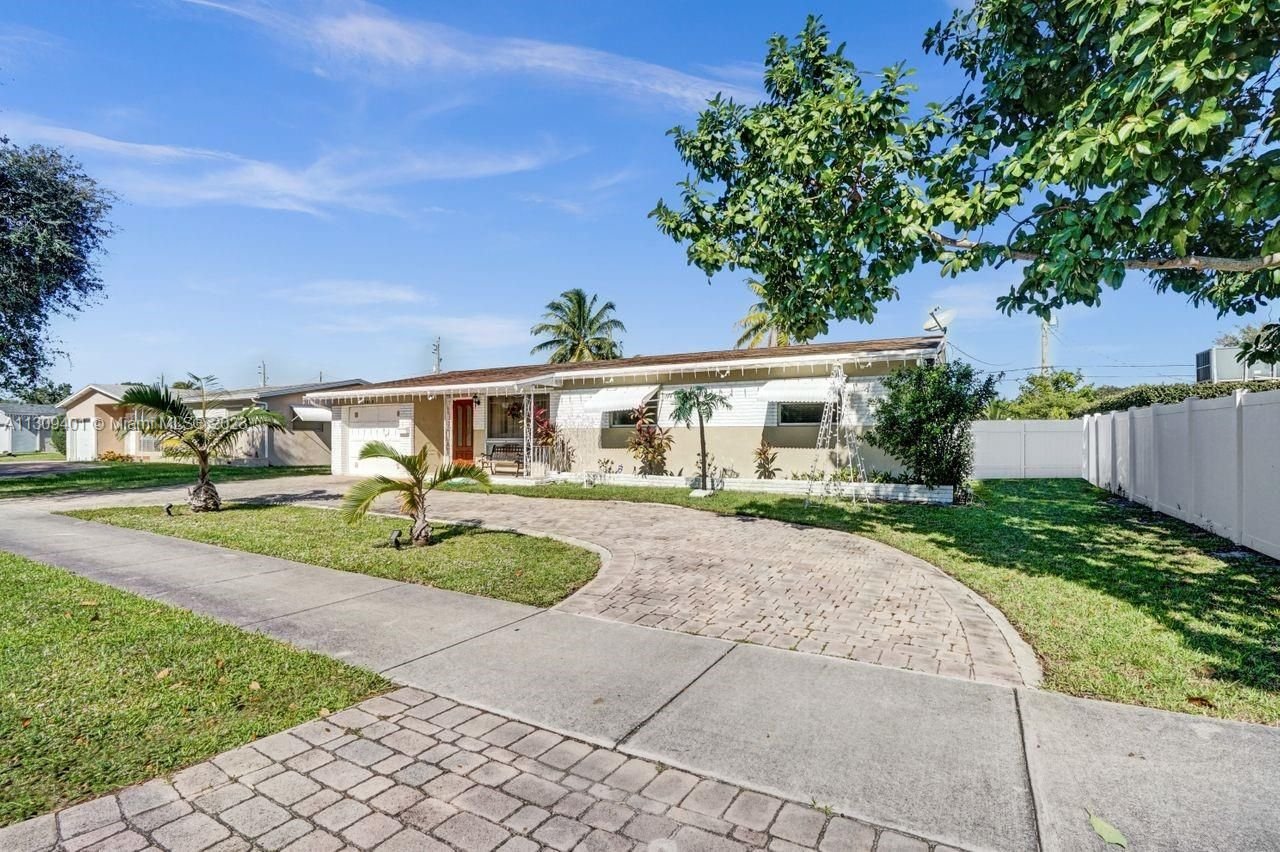Real estate property located at 4005 Johnson St, Broward County, Hollywood, FL