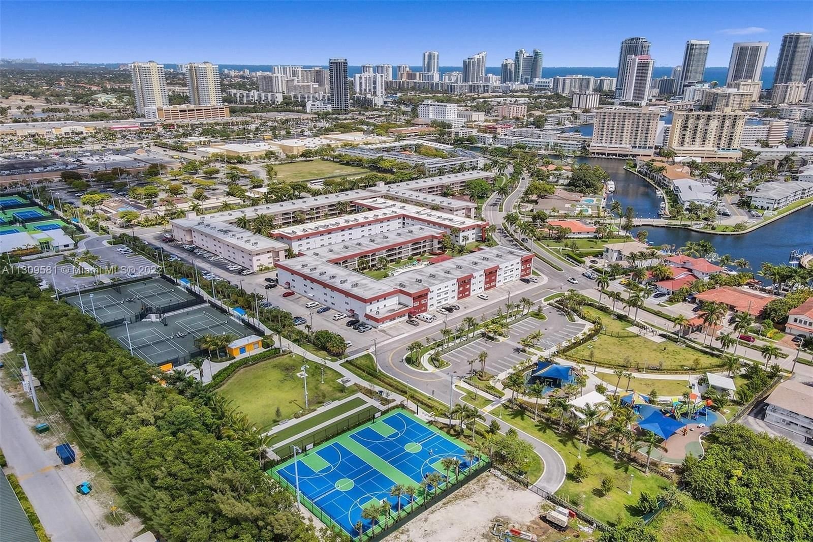 Real estate property located at 580 Egret Dr #215, Broward County, Hallandale Beach, FL