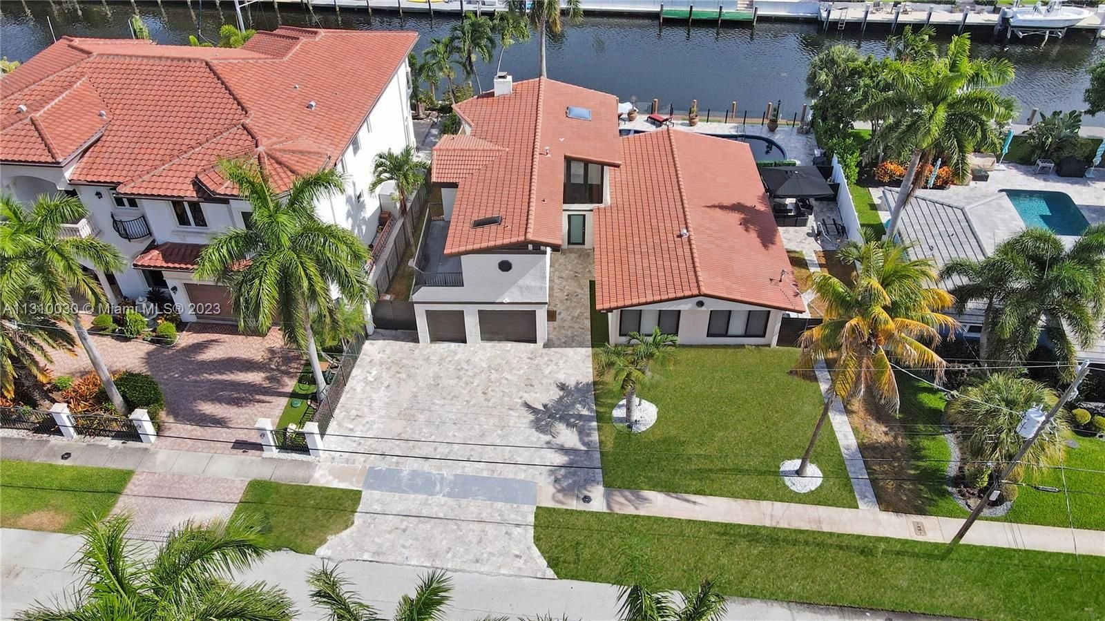 Real estate property located at 2800 48th St, Broward County, Lighthouse Point, FL