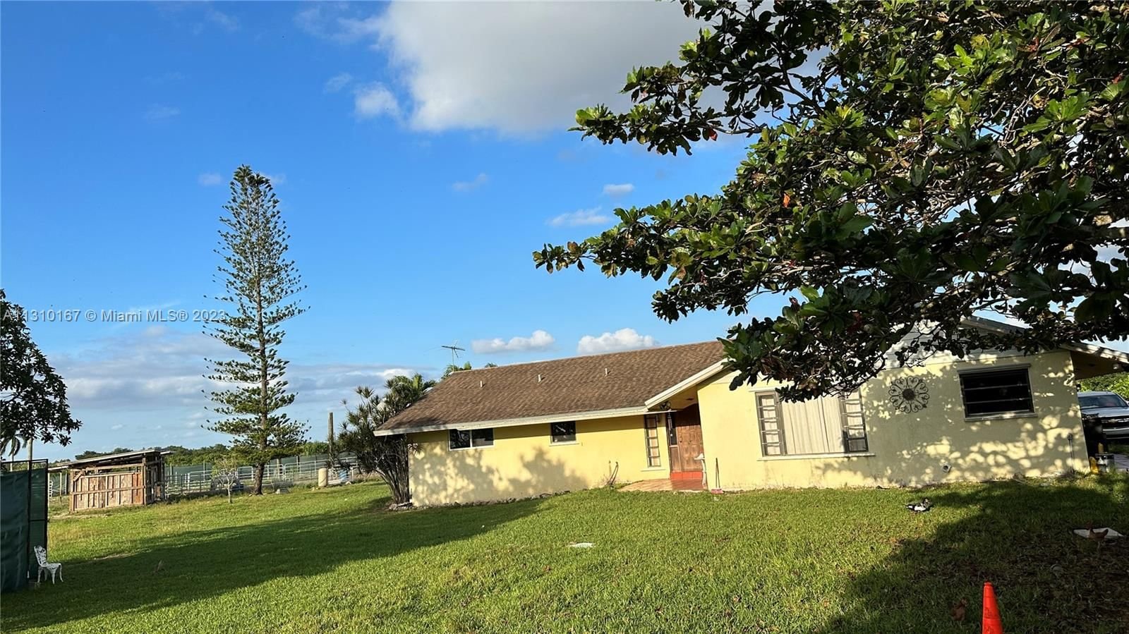 Real estate property located at 30855 205th Ave, Miami-Dade County, Redland, Homestead, FL