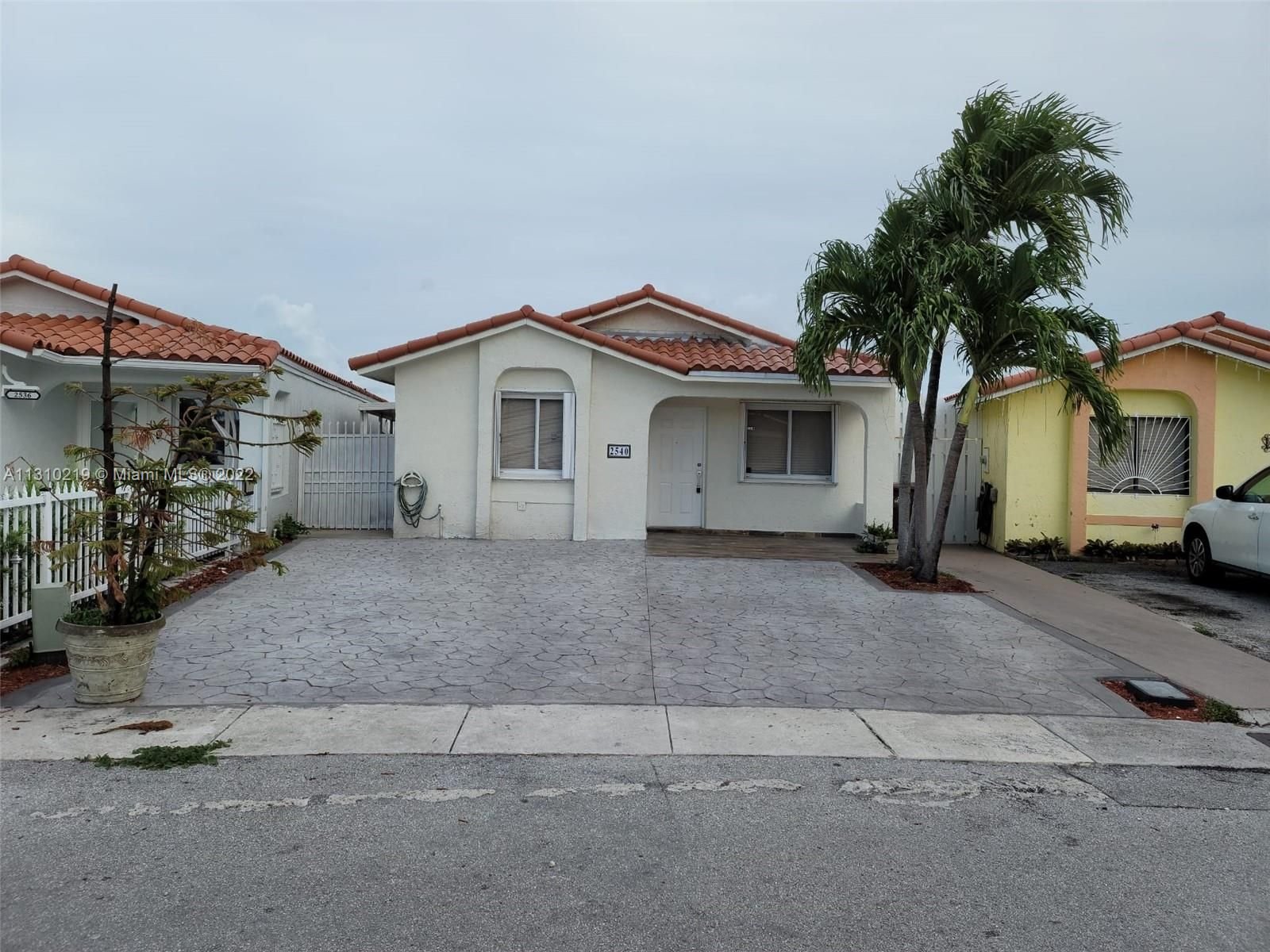 Real estate property located at 2540 64th Pl, Miami-Dade County, Hialeah, FL