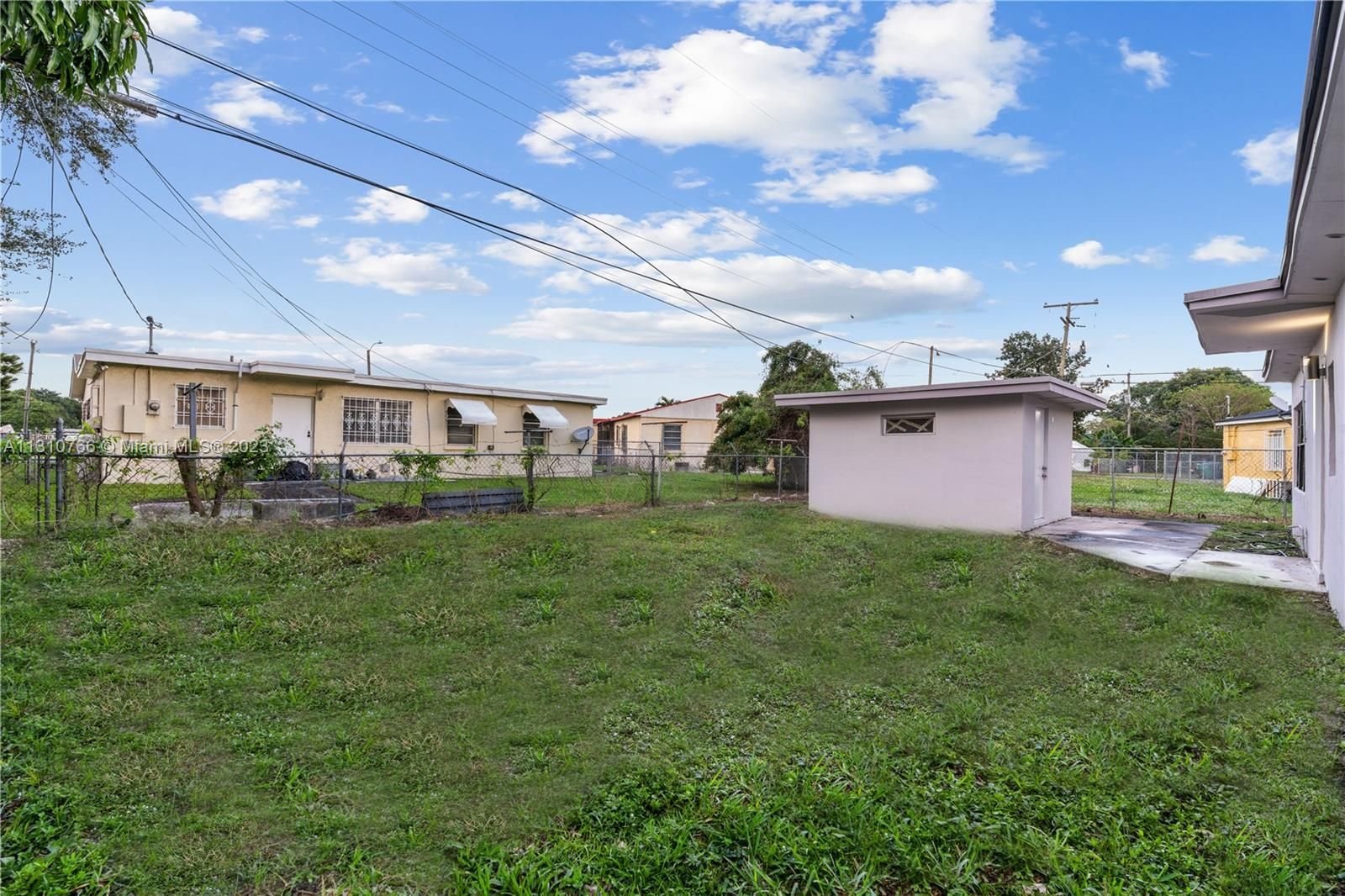 Real estate property located at 2511 154th St, Miami-Dade County, Miami Gardens, FL