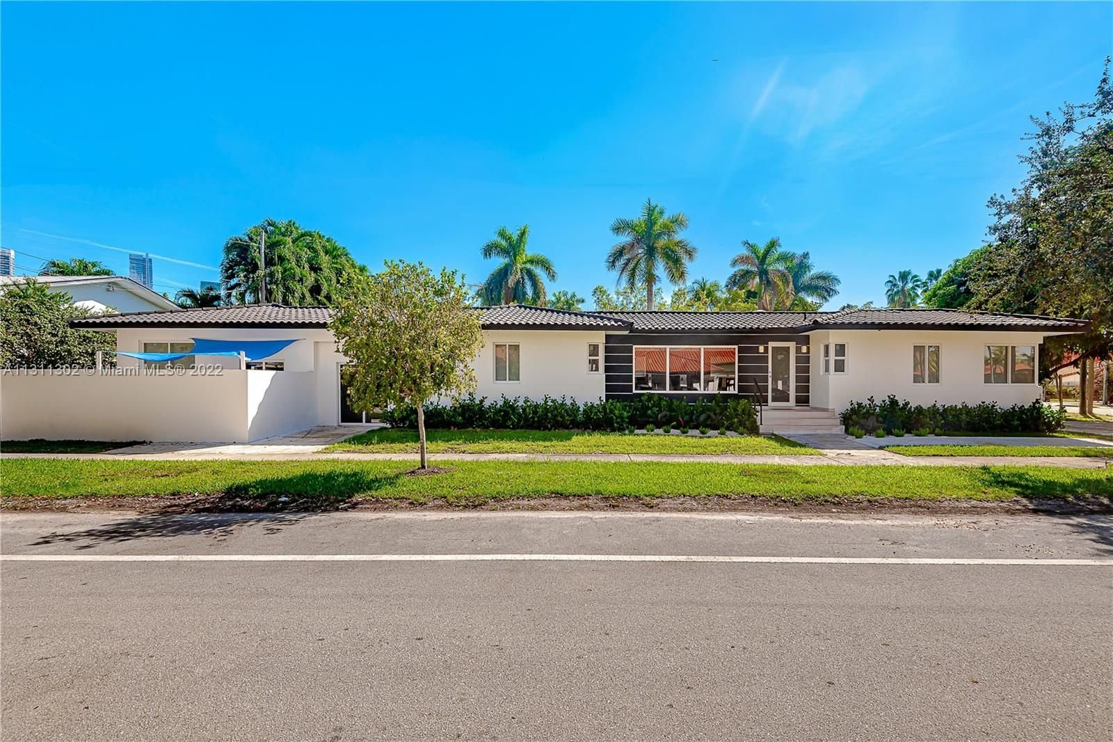 Real estate property located at 1955 5th Ave, Miami-Dade County, Miami, FL