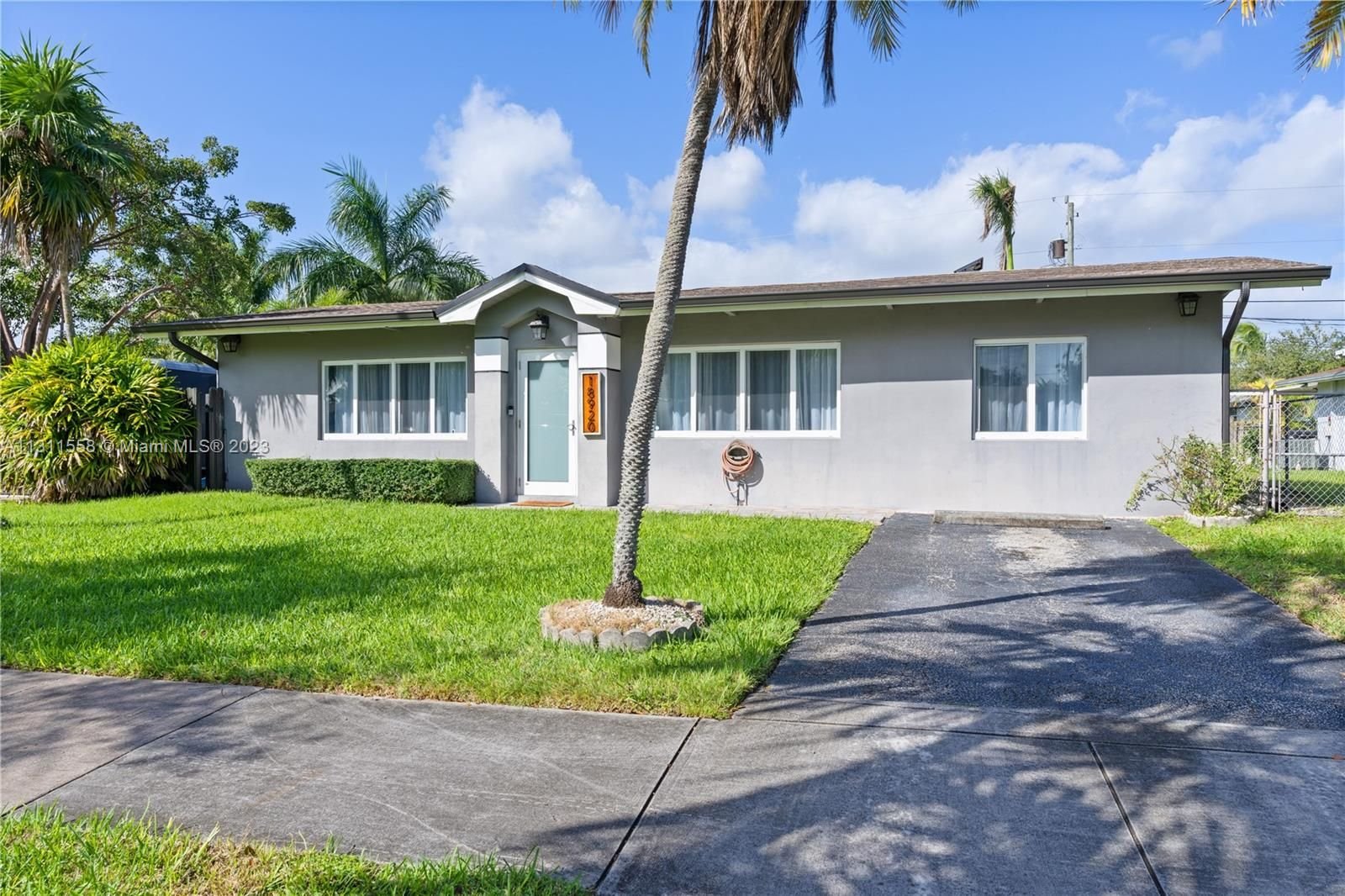 Real estate property located at 18920 Belmont Dr, Miami-Dade County, Cutler Bay, FL
