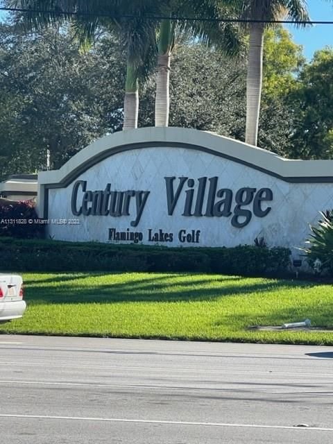 Real estate property located at 901 141st Ave #403M, Broward County, SUFFOLK AT CENTURY VILLAG, Pembroke Pines, FL
