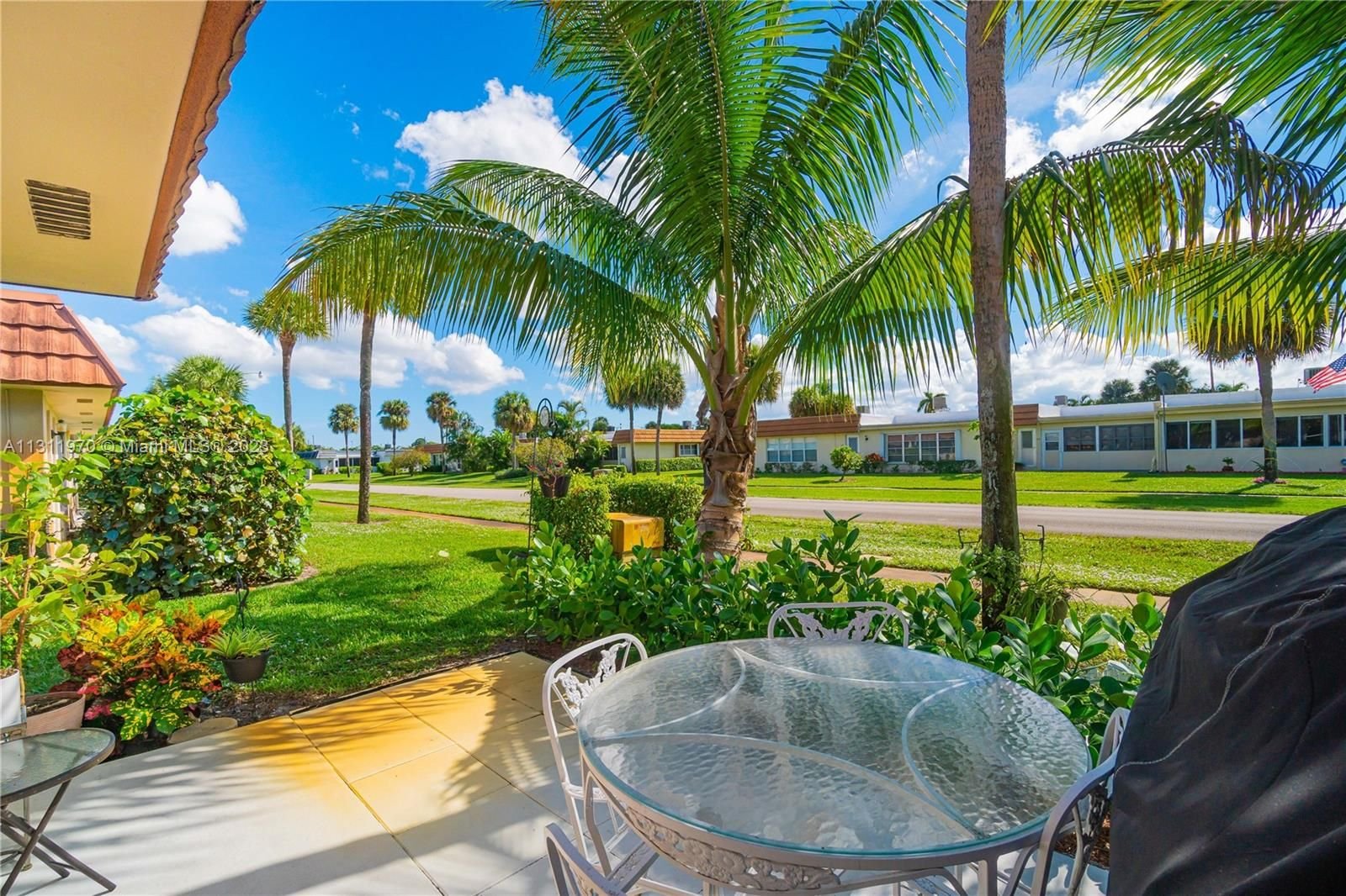 Real estate property located at 5725 Fernley Dr E #24, Palm Beach County, West Palm Beach, FL