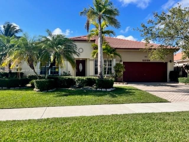 Real estate property located at 21328 92nd Ave, Miami-Dade County, Cutler Bay, FL