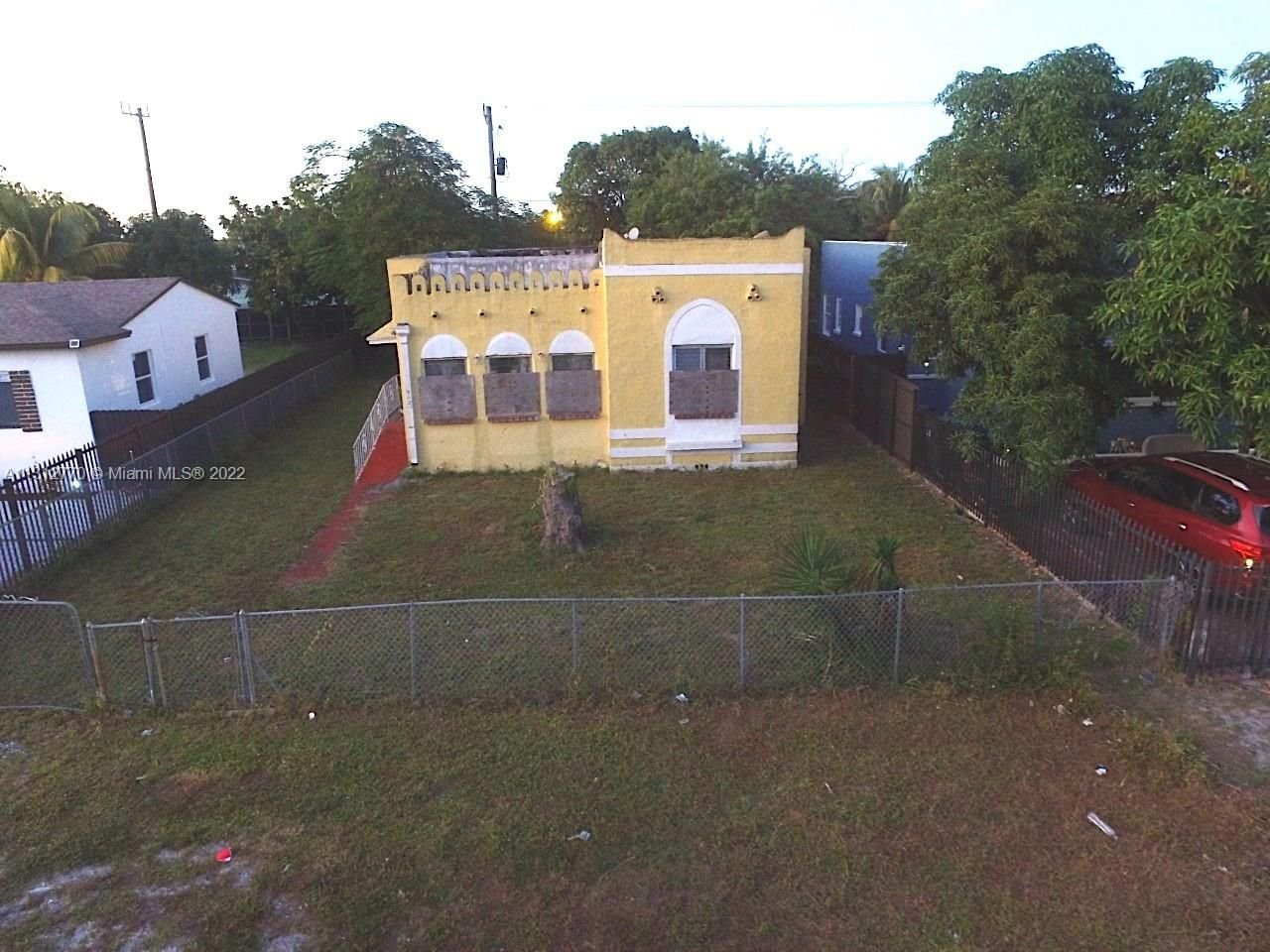 Real estate property located at 915 Sharar Ave, Miami-Dade County, Opa-locka, FL