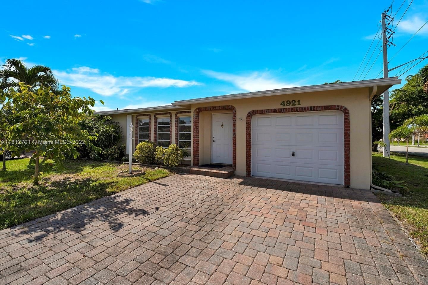 Real estate property located at 4921 13th Ter, Broward County, Deerfield Beach, FL