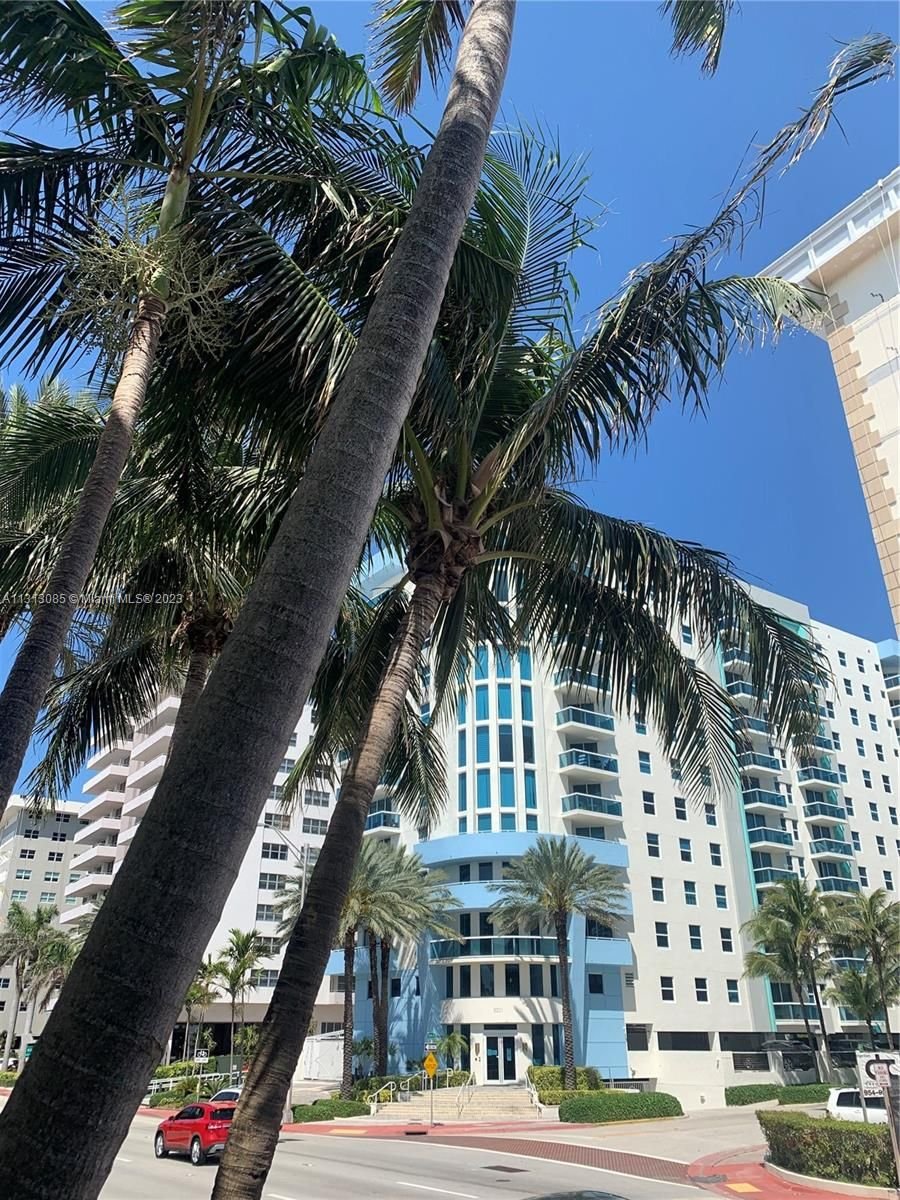 Real estate property located at 9172 Collins Ave #218, Miami-Dade County, Surfside, FL