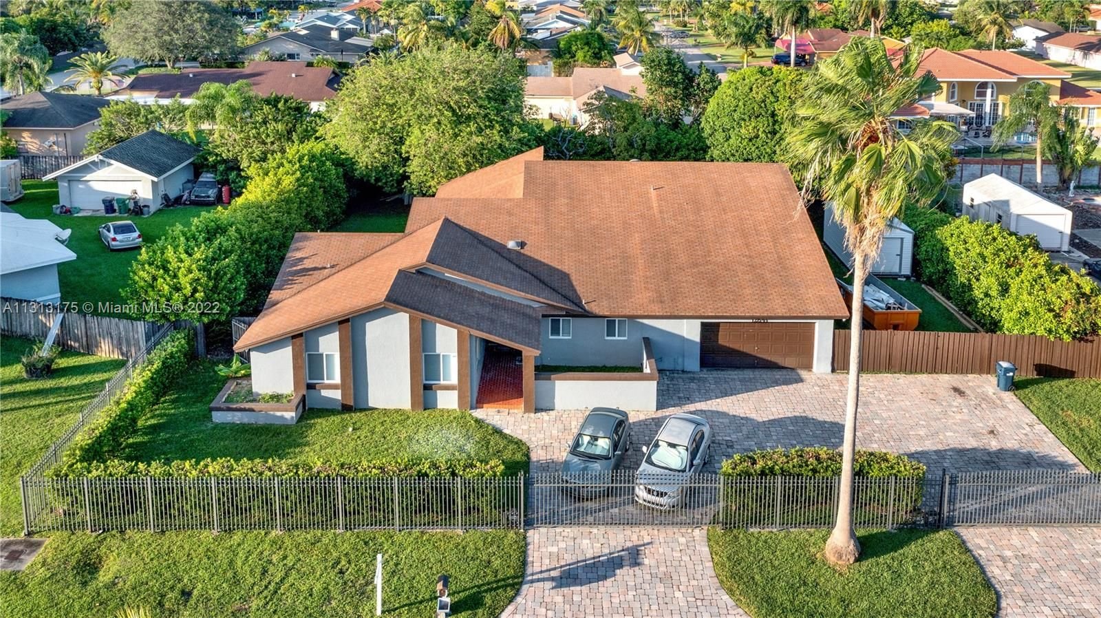Real estate property located at 12841 187th Ter, Miami-Dade County, Miami, FL