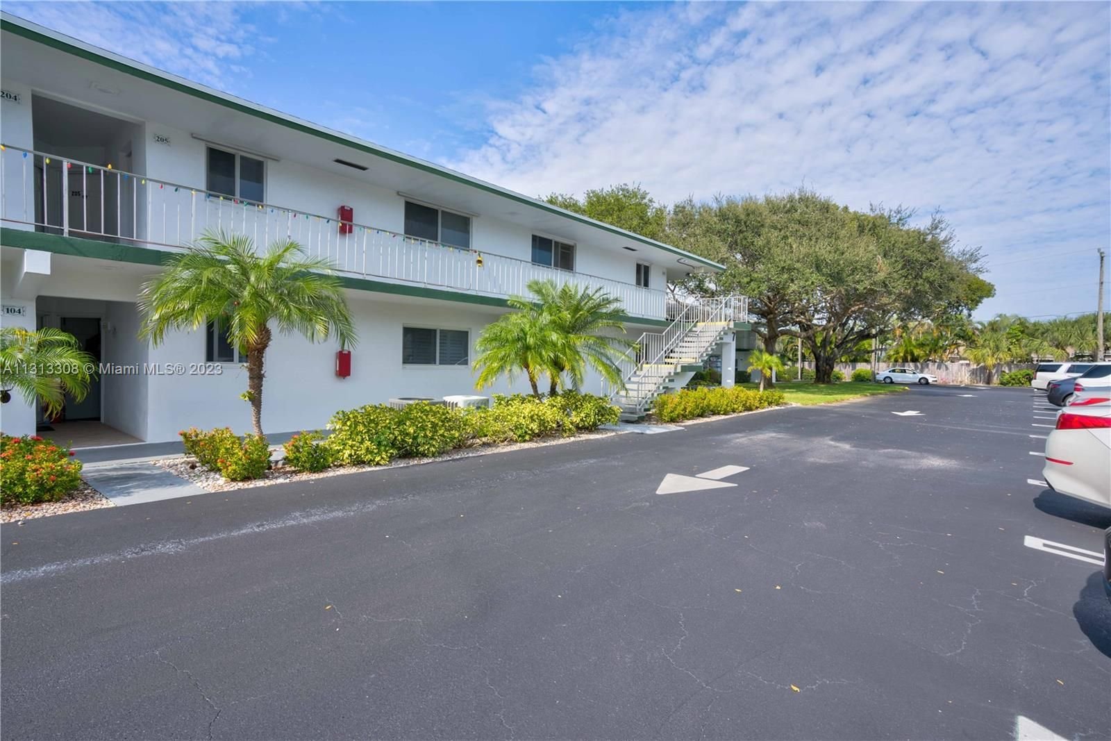 Real estate property located at 7 Westwood Ave #205C, Palm Beach County, Tequesta, FL