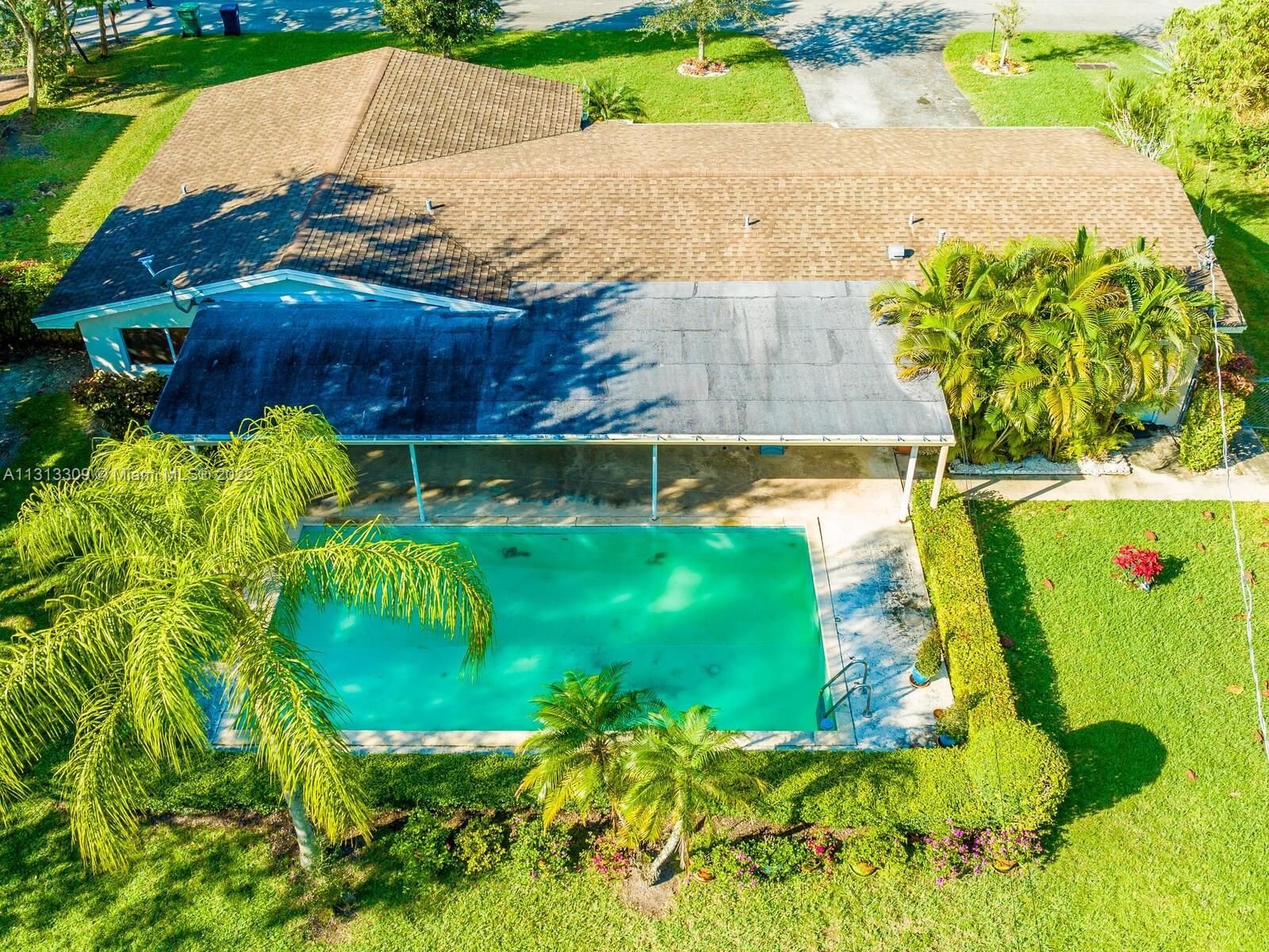 Real estate property located at 7355 69 Ct, Miami-Dade County, Miami, FL