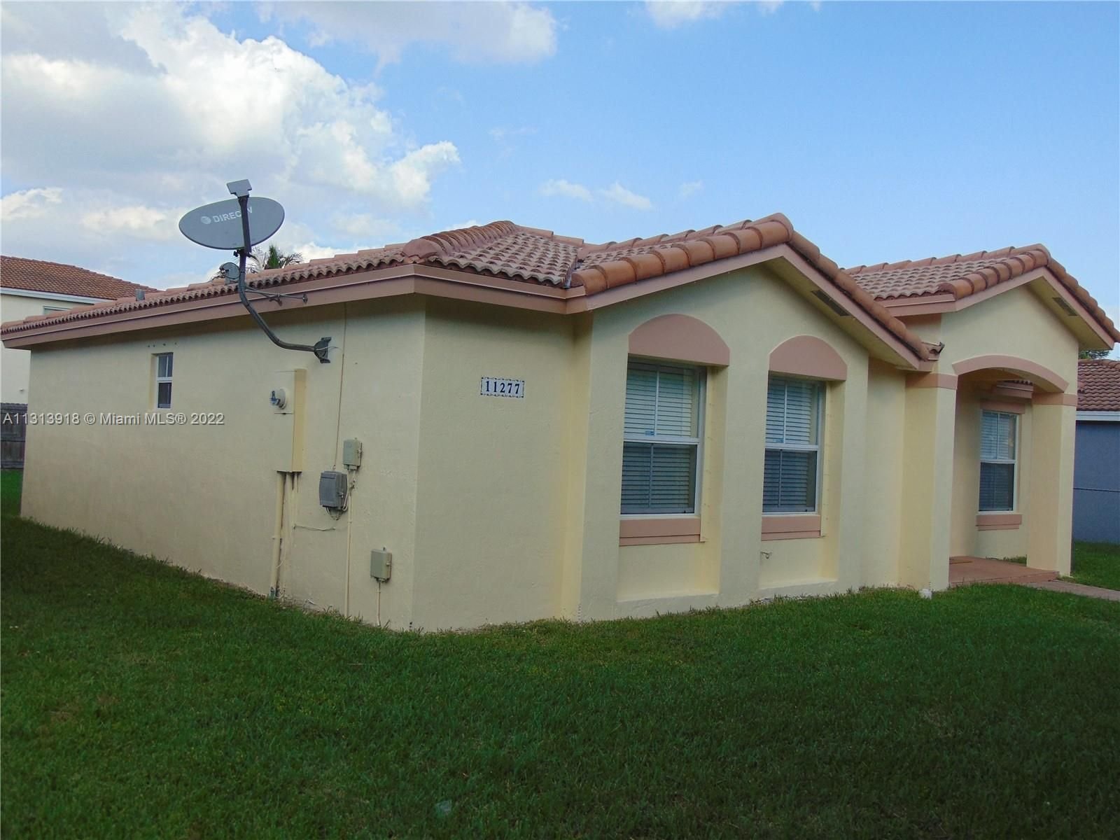 Real estate property located at 11277 246th St, Miami-Dade County, Homestead, FL