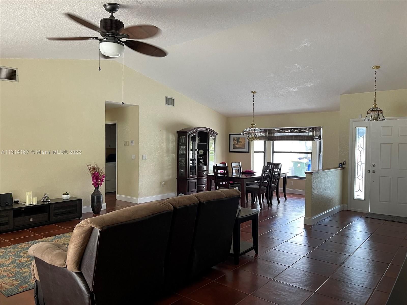 Real estate property located at 2824 Sunrise Dr, Highlands County, Sebring, FL