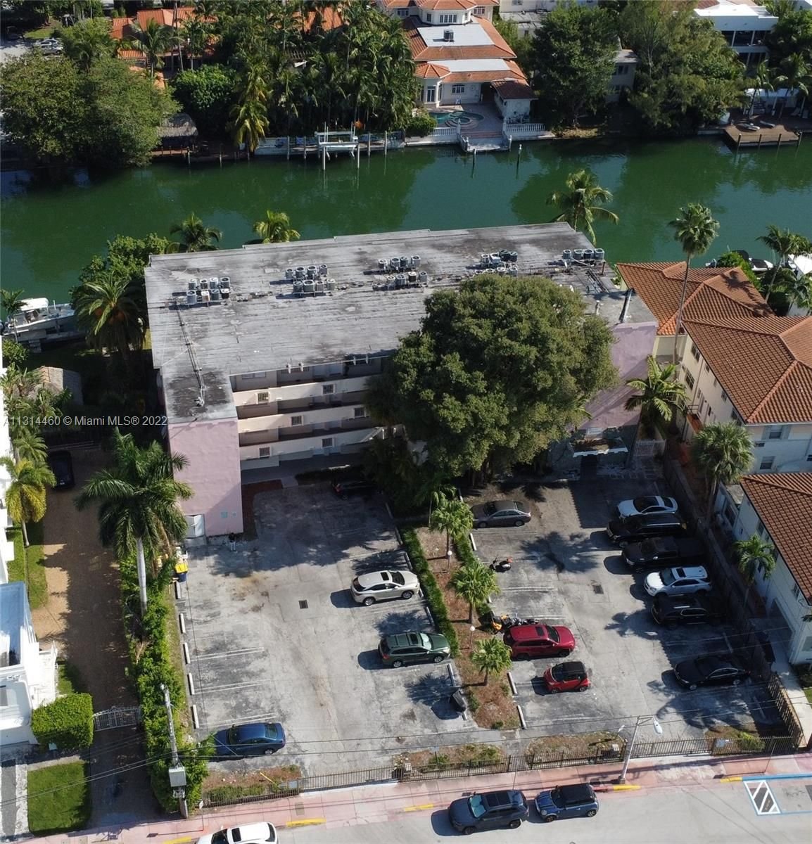 Real estate property located at 4011 Meridian Ave #22, Miami-Dade County, Miami Beach, FL
