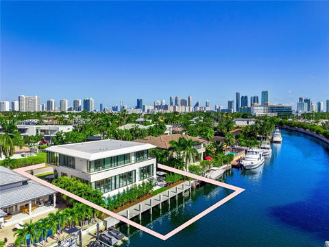 Real estate property located at 2950 164th St, Miami-dade, Eastern Shores, North Miami Beach, FL