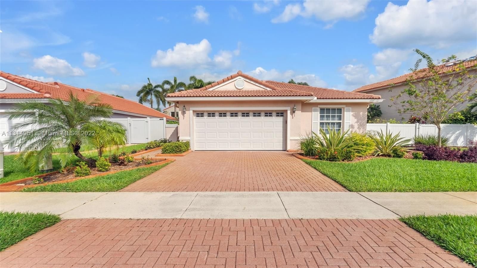 Real estate property located at 18905 13th St, Broward County, Pembroke Pines, FL