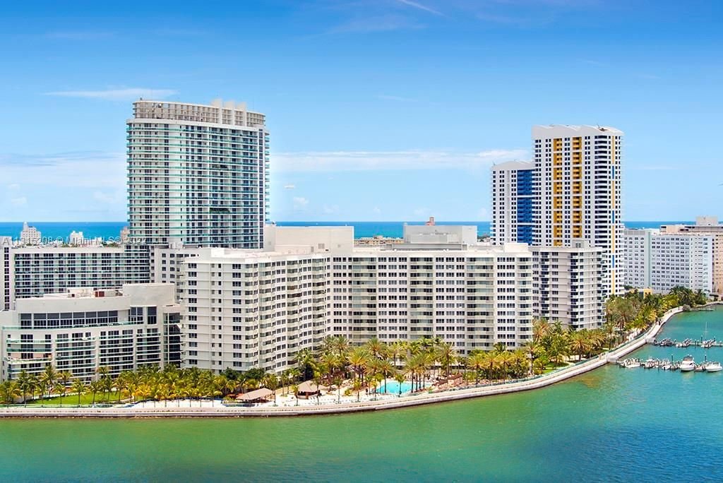 Real estate property located at 1500 Bay Rd #446S, Miami-Dade County, FLAMINGO SOUTH BEACH I CO, Miami Beach, FL