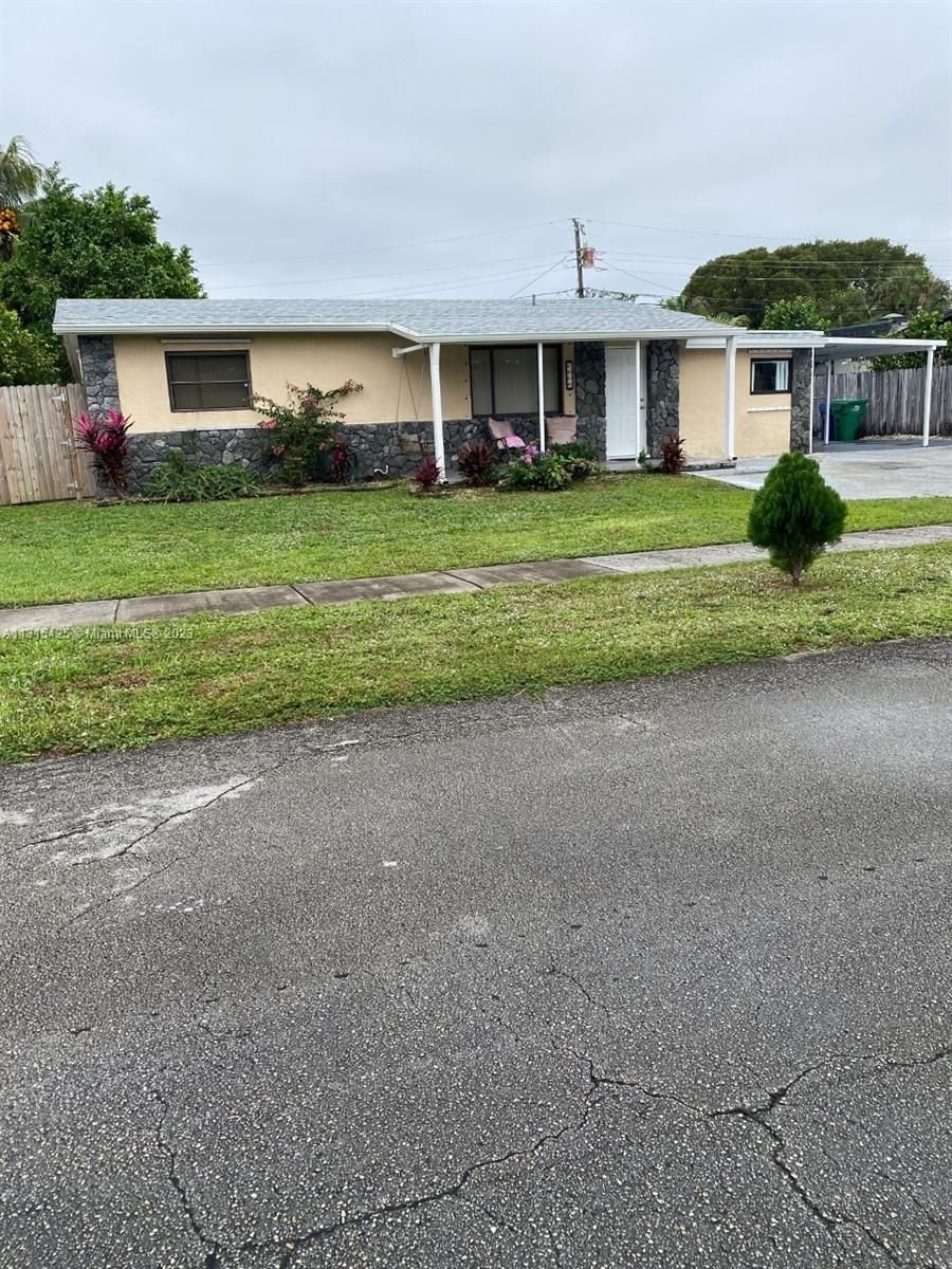Real estate property located at 7930 174th St, Miami-Dade County, Hialeah, FL