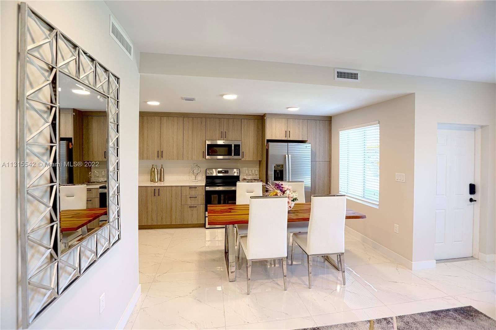 Real estate property located at 25761 144 Ave, Miami-Dade County, Miami, FL