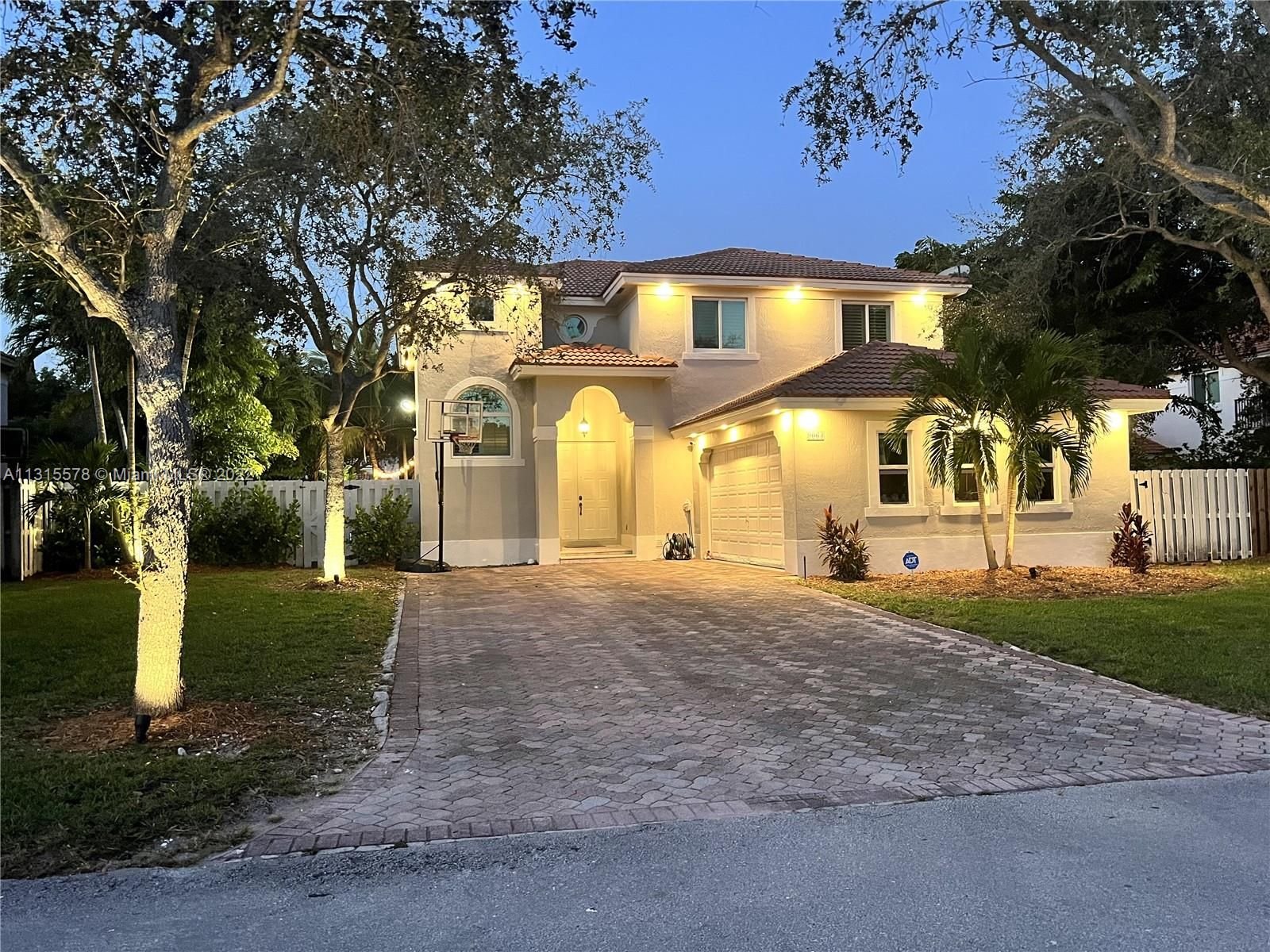 Real estate property located at 9063 163rd Ter, Miami-Dade County, Palmetto Bay, FL