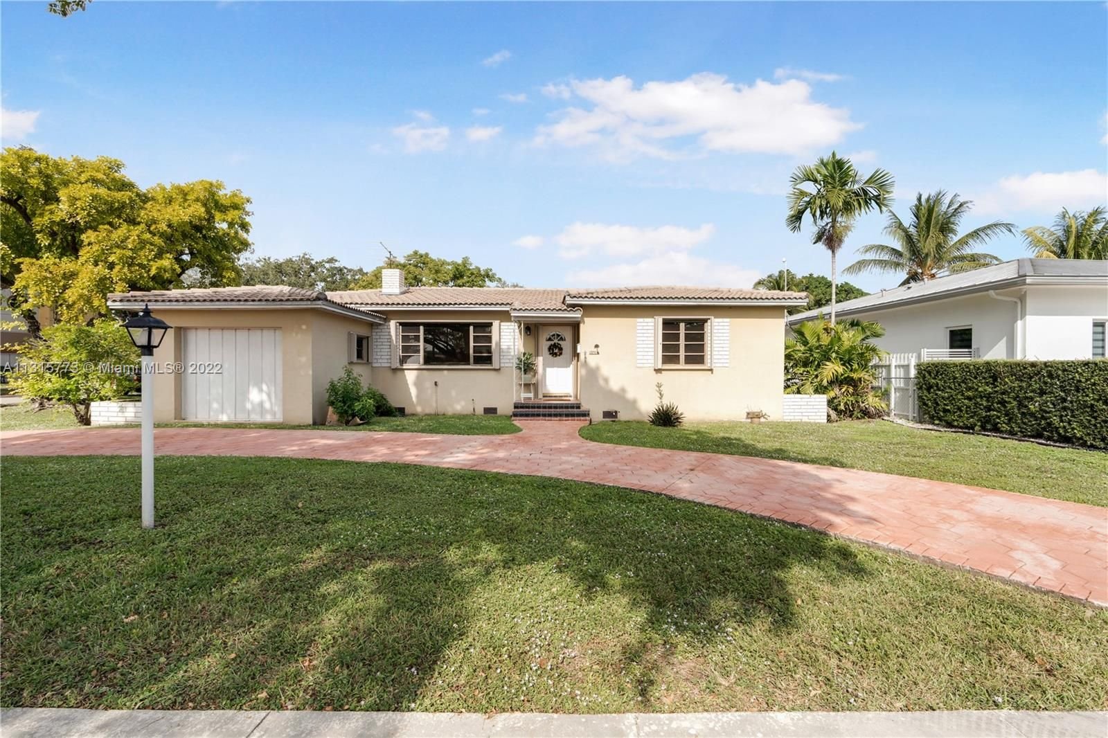 Real estate property located at 1371 Westward Dr, Miami-Dade County, Miami Springs, FL