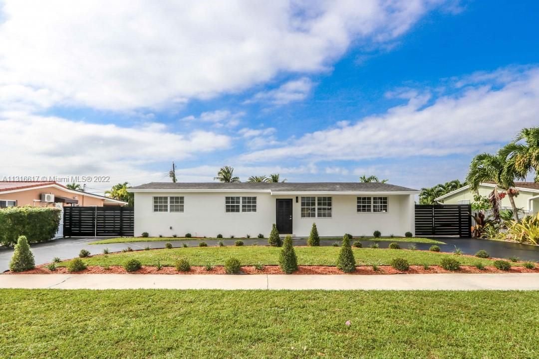 Real estate property located at 3500 104th Ct, Miami-Dade County, Miami, FL